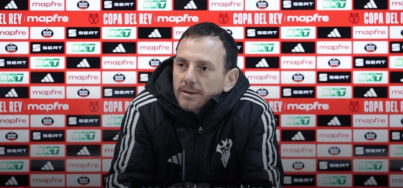 宝威体育下载-塞尔塔主帅承认球队需要加强传中配合